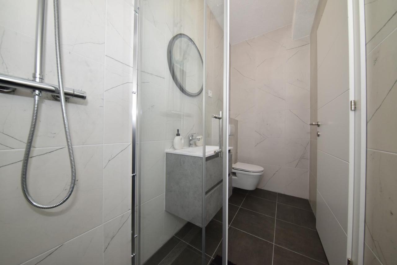 Sofia'S Studio & Room Zadar Exterior photo